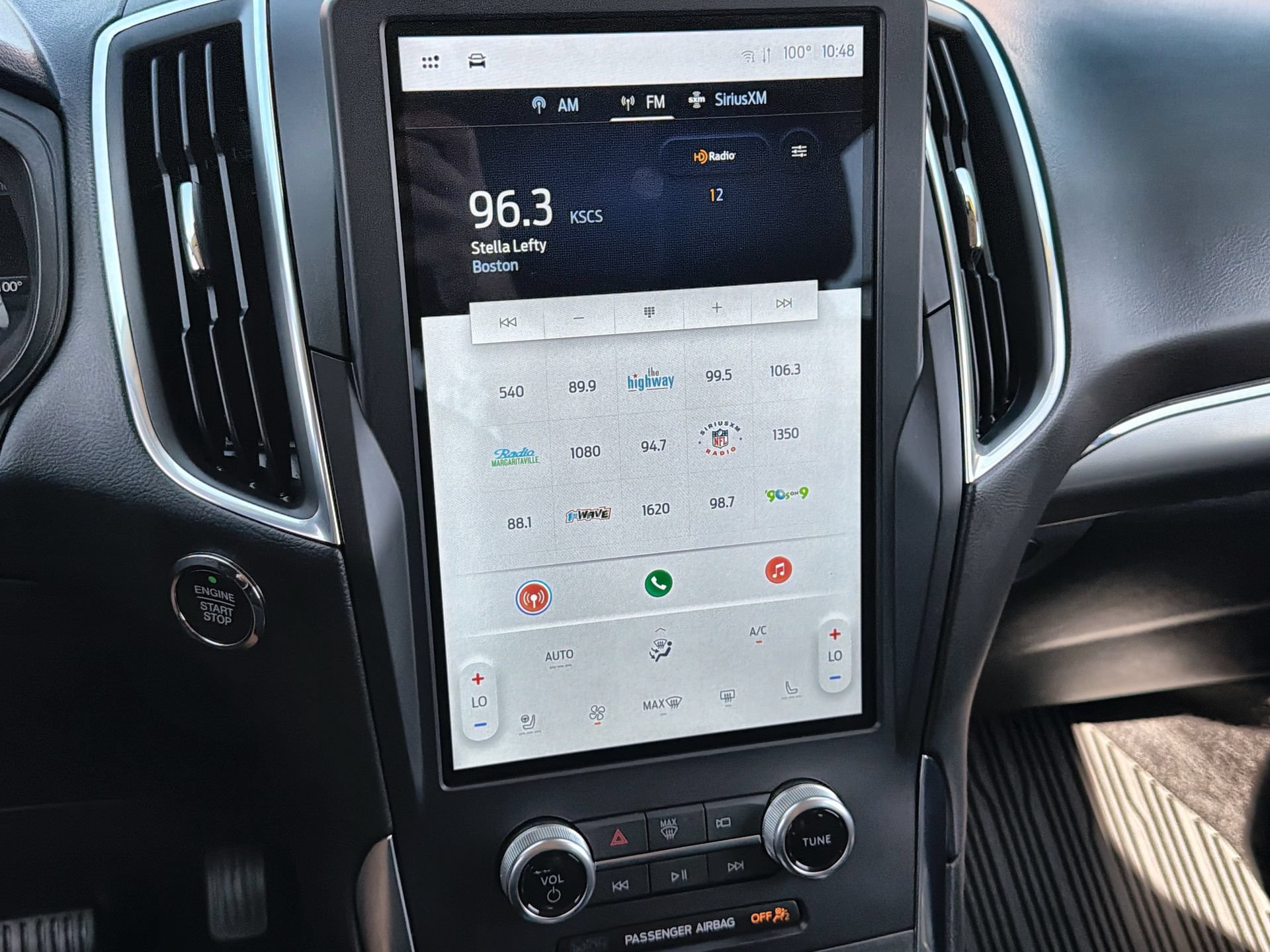 Certified 2024 Ford Edge Titanium AWD/4WD image 16