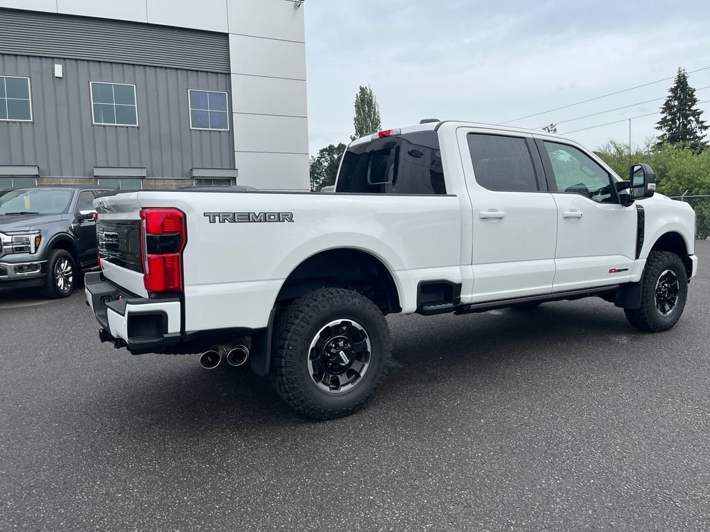 Certified 2025 Ford F350 Platinum w/ Tremor Off-Road Package AWD/4WD image 6