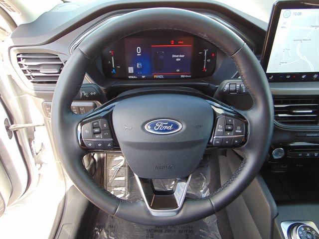 Certified 2026 Ford Escape SE FWD image 15