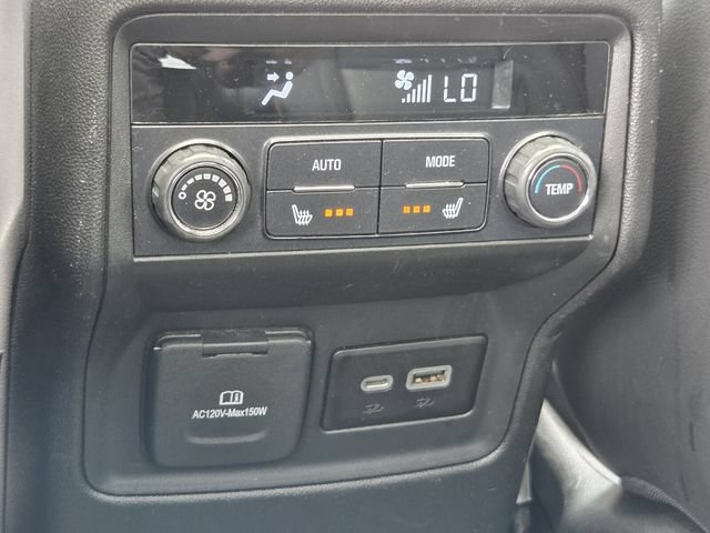 Used 2022 GMC Acadia AT4 w/ Technology Package AWD/4WD image 13
