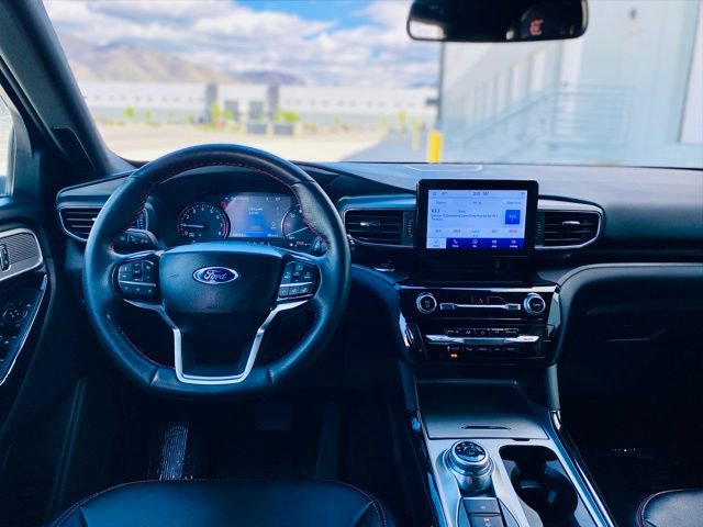 Certified 2024 Ford Explorer ST-Line w/ Class IV Trailer Tow Package AWD/4WD image 15