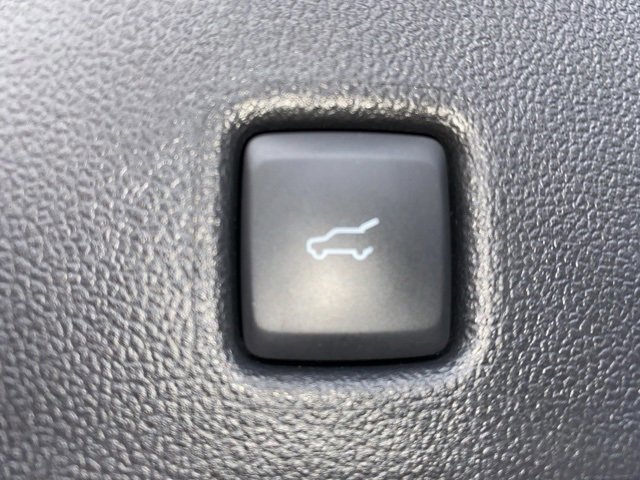 Certified 2023 Ford Escape Platinum image 24