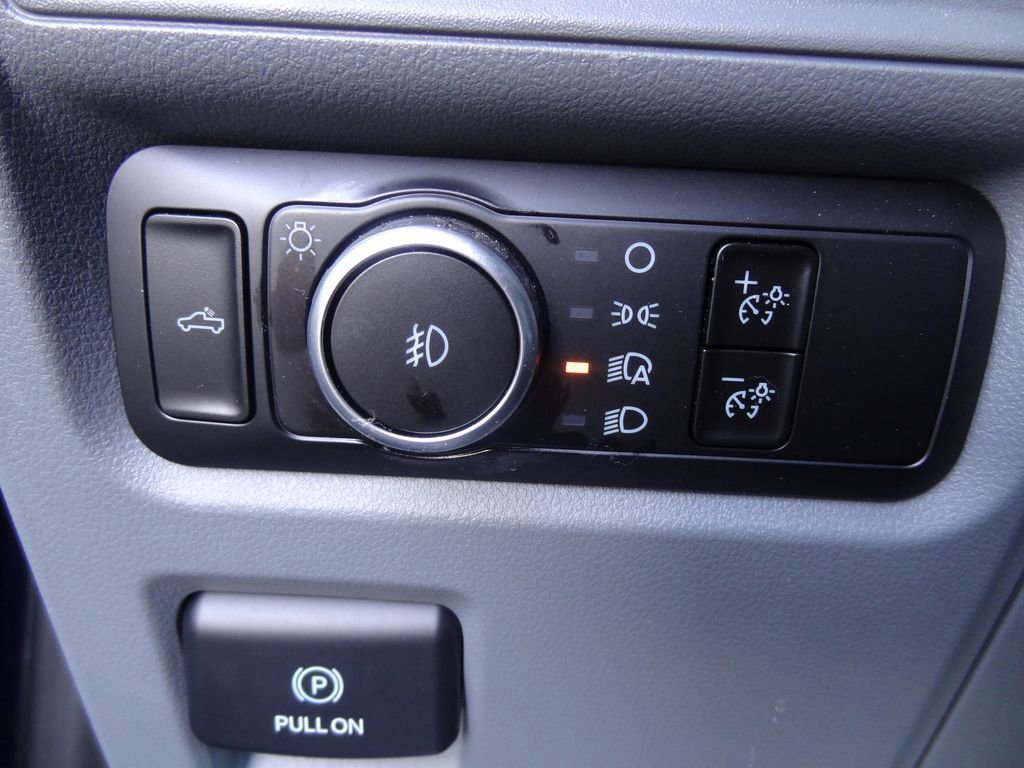 Certified 2025 Ford F150 XLT w/ Equipment Group 301A Standard image 17