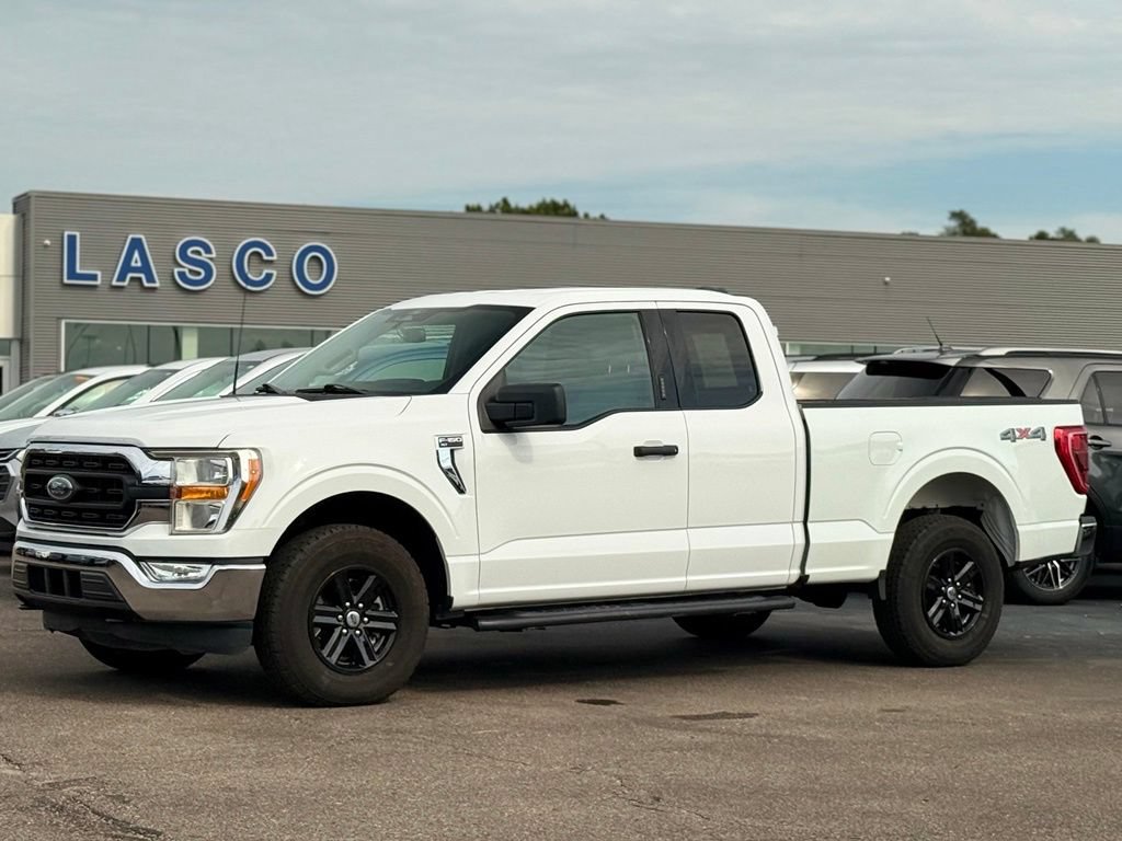 Certified 2022 Ford F150 XLT w/ Equipment Group 301A Mid