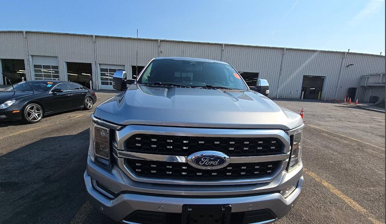 Certified 2022 Ford F150 Platinum w/ Equipment Group 701A High AWD/4WD image 2