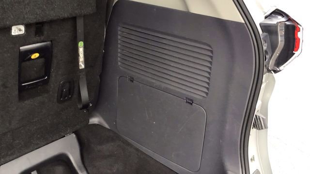 Used 2024 Toyota Sienna LE image 10