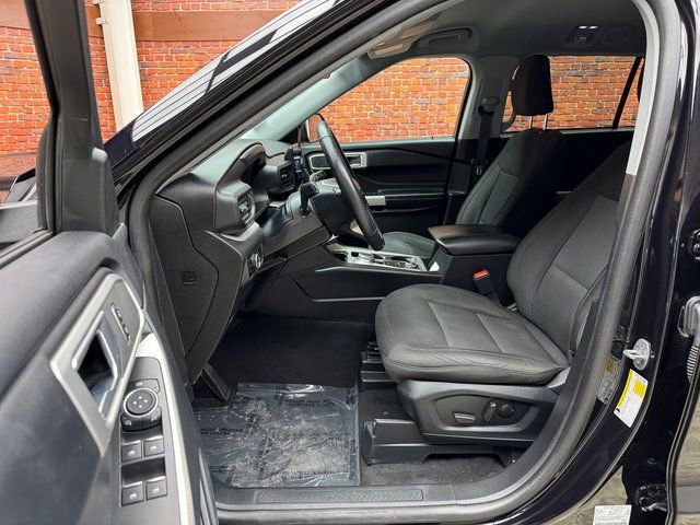 Certified 2023 Ford Explorer XLT image 23