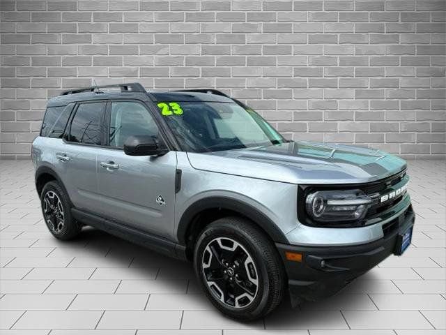 Certified 2023 Ford Bronco Sport Outer Banks w/ Tech Package AWD/4WD image 7