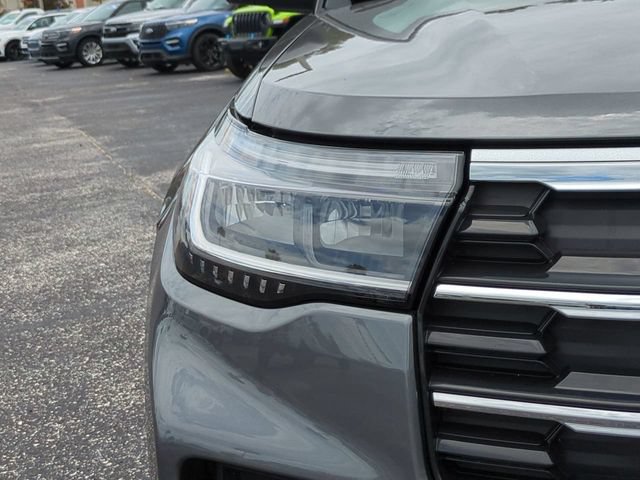 Certified 2026 Ford Explorer Active RWD image 10