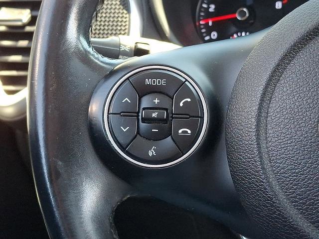 Used 2020 Kia Soul GT-Line w/ GT 2.0L Power Sunroof Package FWD image 21