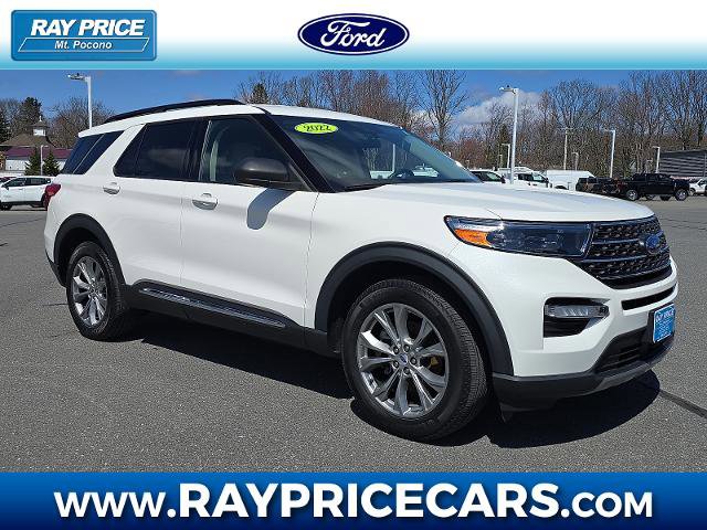 Certified 2022 Ford Explorer XLT w/ Equipment Group 202A AWD/4WD image 1