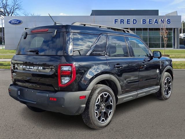 Certified 2025 Ford Bronco Sport Outer Banks w/ Outer Banks Tech Package+ image 4