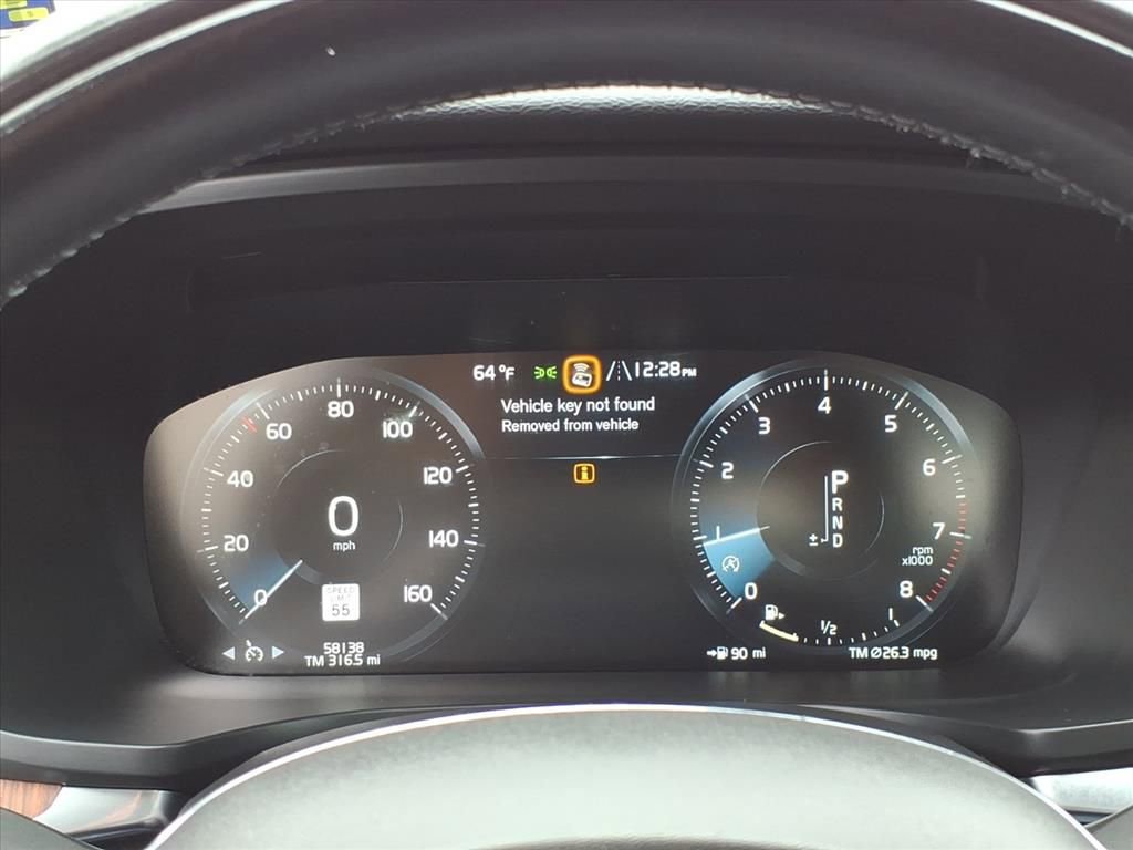 Used 2021 Volvo S60 T5 Momentum w/ Climate Package image 11