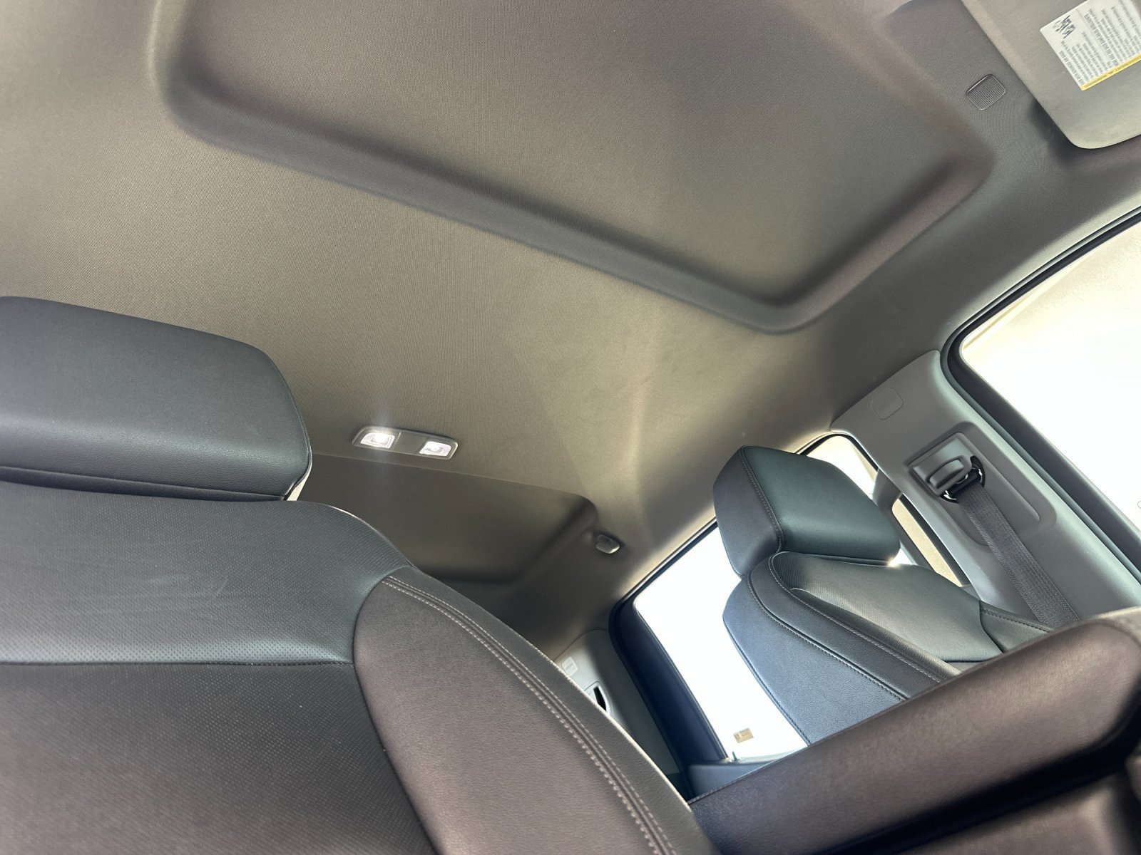 Used 2025 GMC Sierra 1500 SLT AWD/4WD image 17