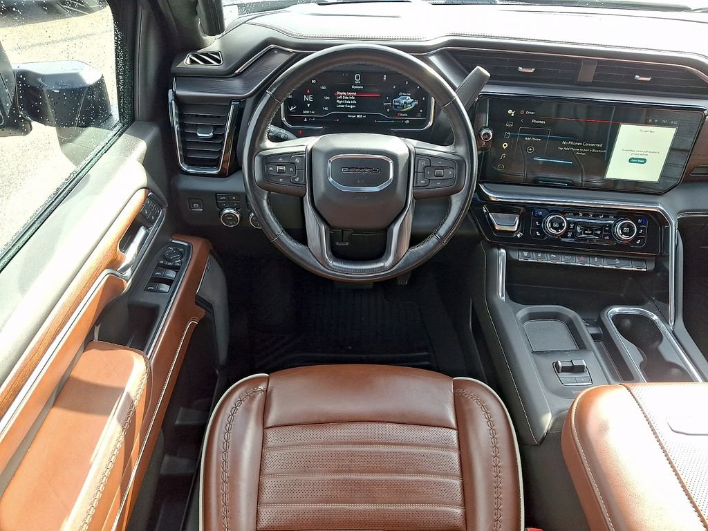 Used 2024 GMC Sierra 3500 Denali Ultimate AWD/4WD image 11
