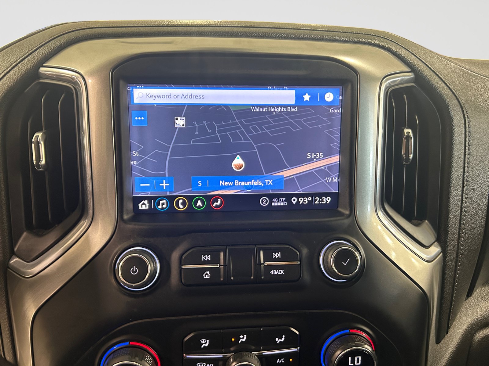 Used 2020 Chevrolet Silverado 1500 LTZ w/ LTZ Texas Edition RWD image 14