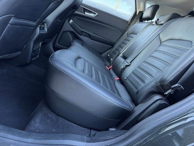 Certified 2024 Ford Edge SEL w/ Convenience Package image 16