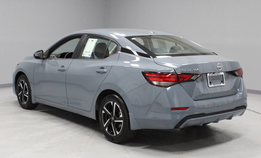 Used 2025 Nissan Sentra SV w/ Trunk Package FWD image 8