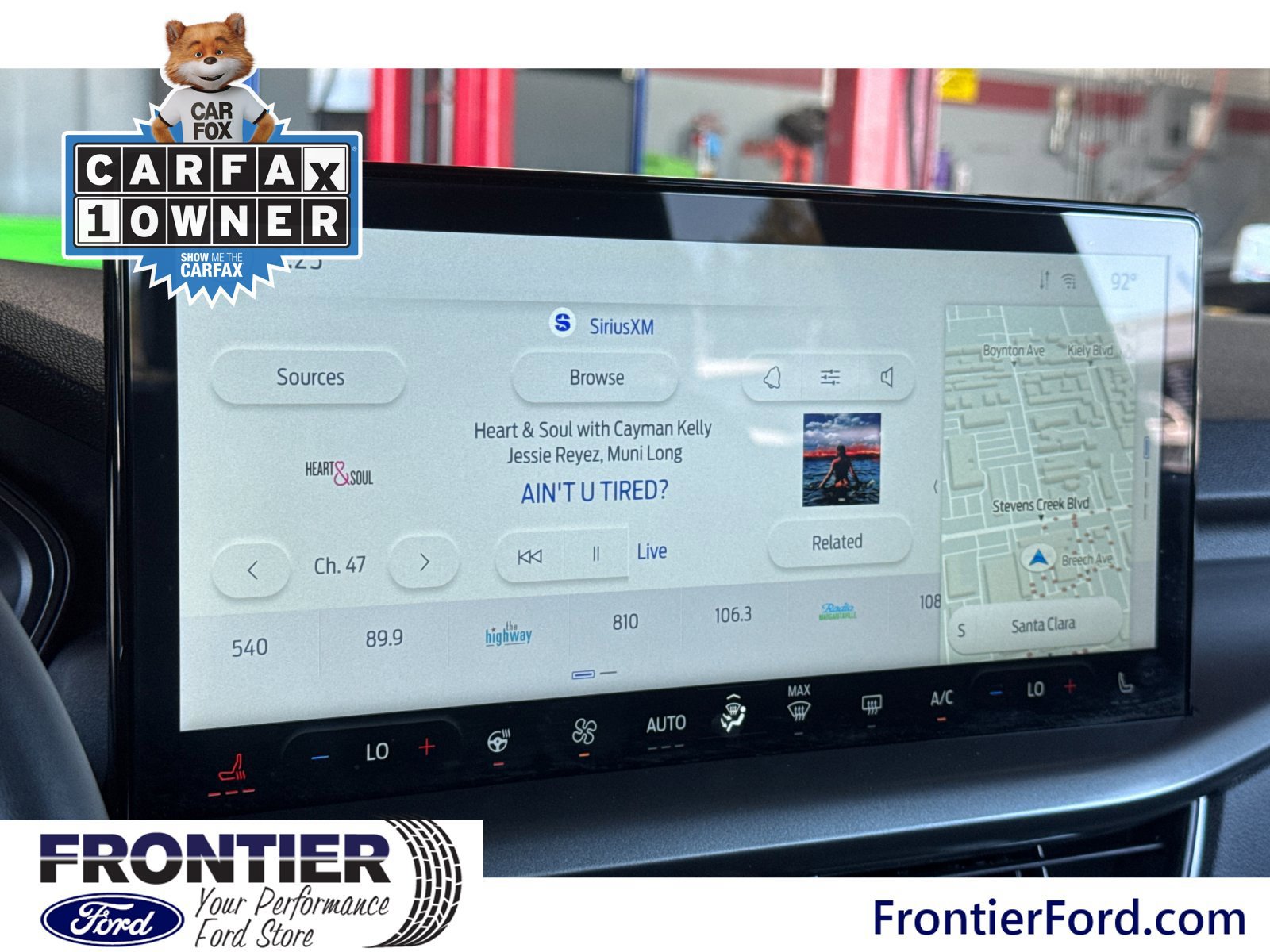 Certified 2025 Ford Escape SE FWD image 19