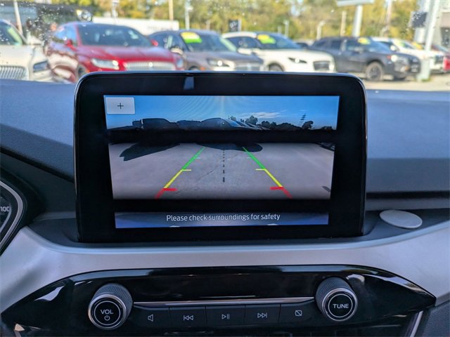 Certified 2020 Ford Escape SE image 14