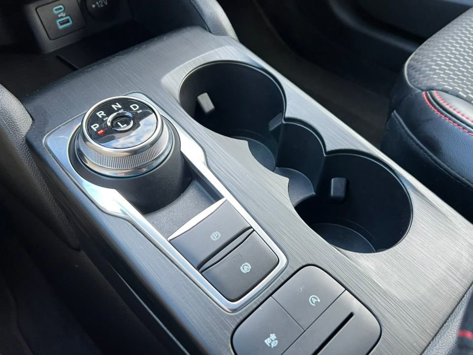 Certified 2023 Ford Escape ST-Line image 32