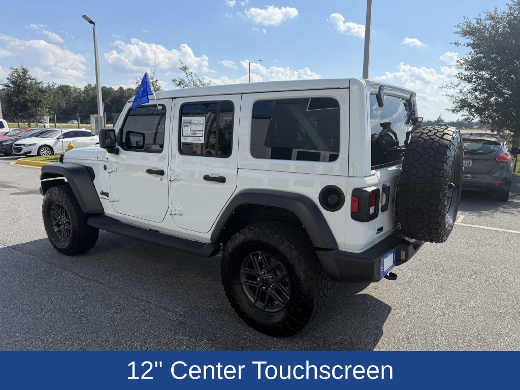 Used 2024 Jeep Wrangler Unlimited Sport AWD/4WD image 4