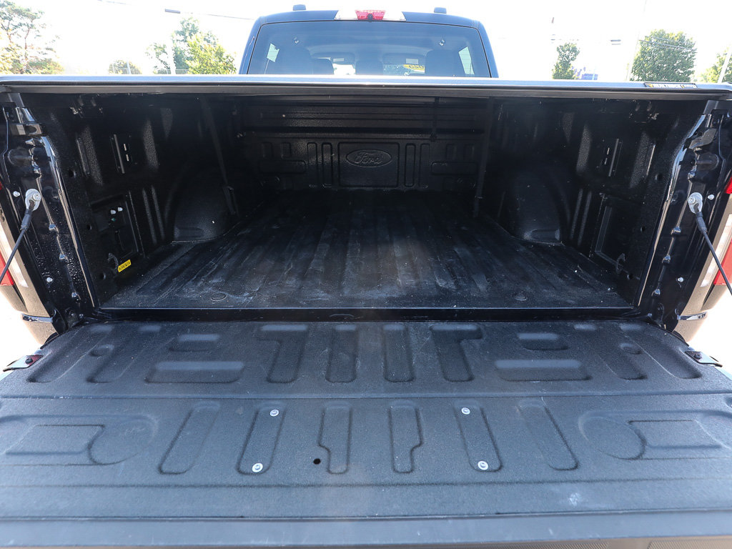 Certified 2025 Ford F150 Lightning Flash AWD/4WD image 6