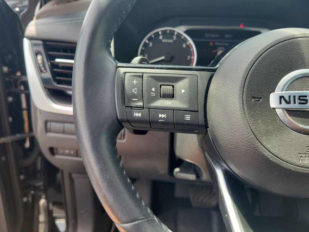 Used 2021 Nissan Rogue SV w/ Premium Package FWD image 28