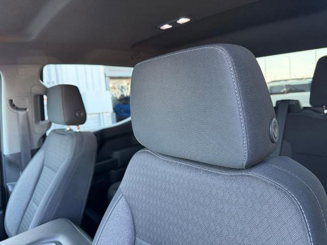 Used 2020 Chevrolet Silverado 1500 LT image 40