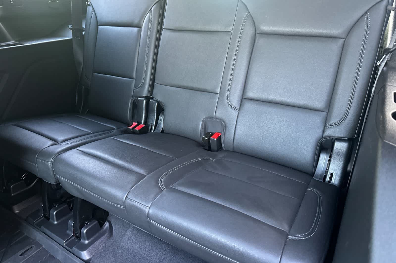 Used 2023 Chevrolet Tahoe Z71 AWD/4WD image 15