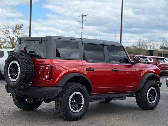 Certified 2023 Ford Bronco Badlands w/ Sasquatch Package AWD/4WD image 38