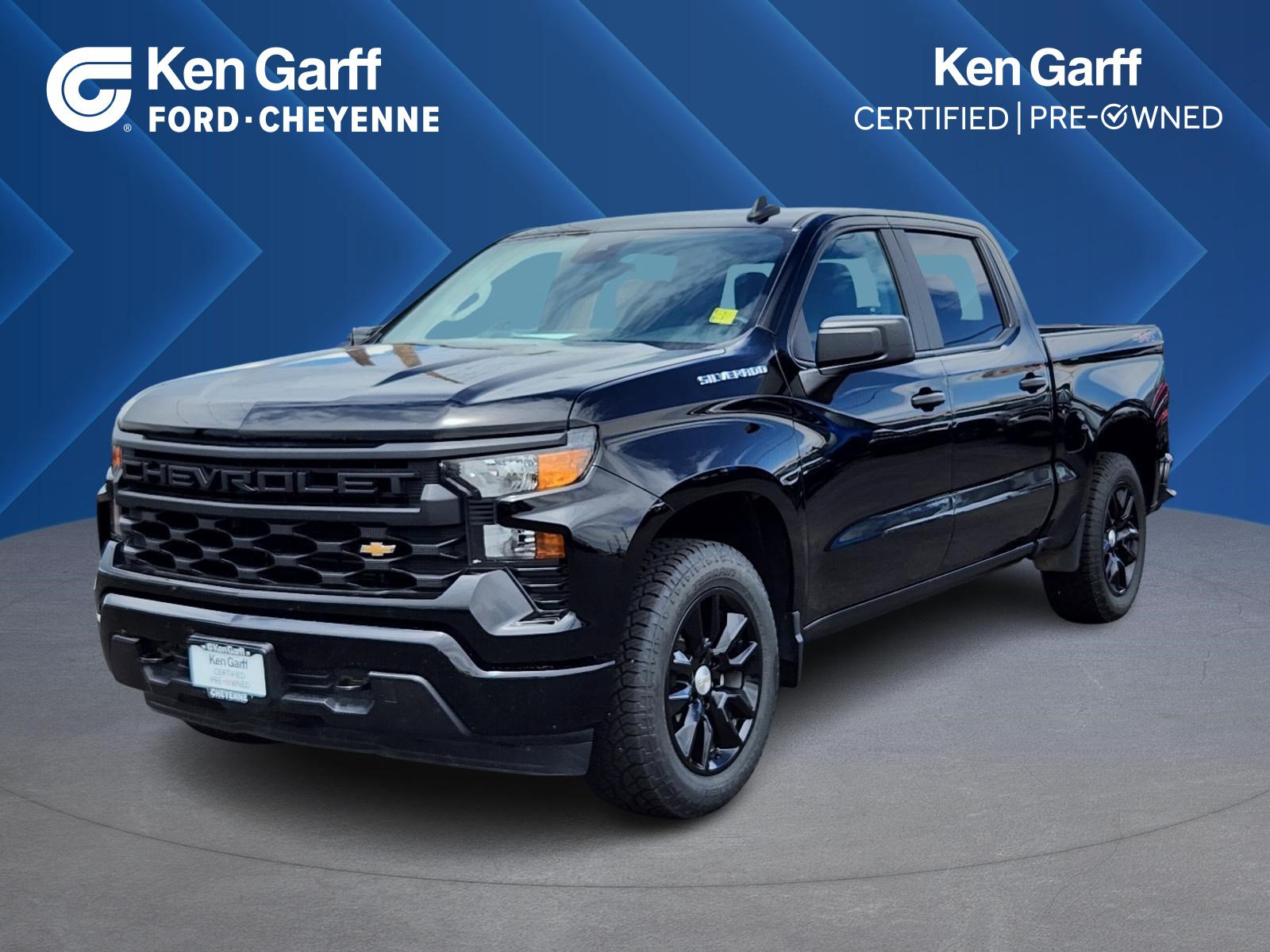 Used 2024 Chevrolet Silverado 1500 Custom AWD/4WD image 1