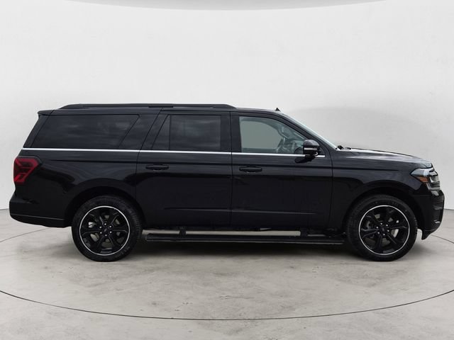Certified 2023 Ford Expedition Max Limited AWD/4WD image 4