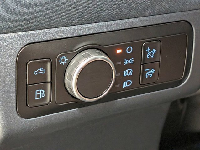 Certified 2024 Ford Maverick Lariat FWD image 9