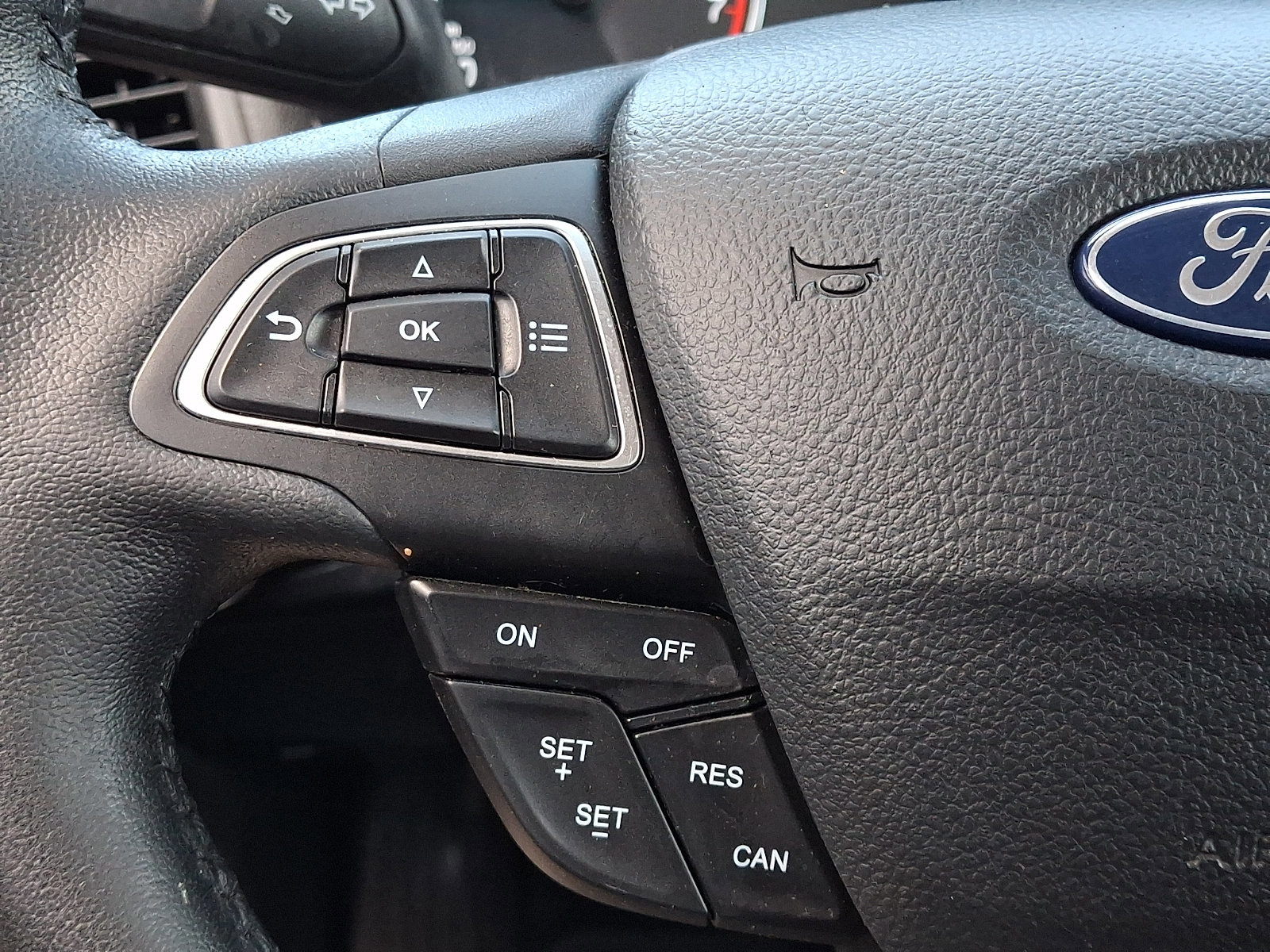 Certified 2020 Ford EcoSport SE w/ SE Convenience Package image 22