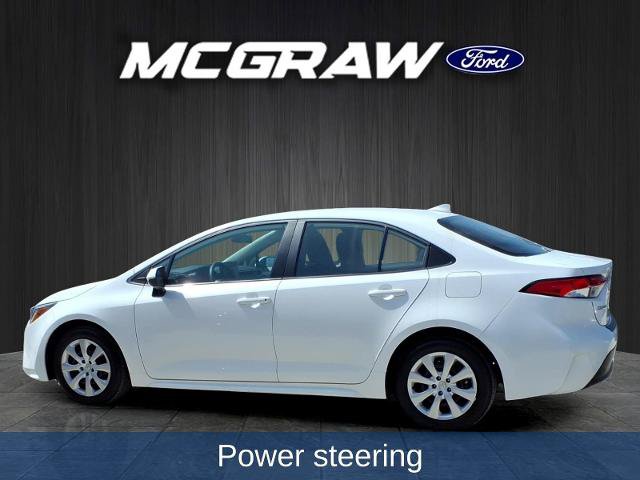 Used 2025 Toyota Corolla LE FWD image 10
