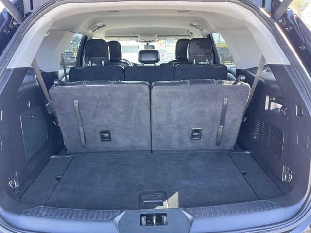 Certified 2021 Ford Explorer XLT w/ Equipment Group 202A image 10