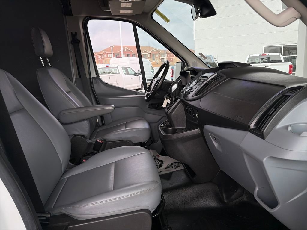 Certified 2019 Ford Transit 250 148 Medium Roof image 22