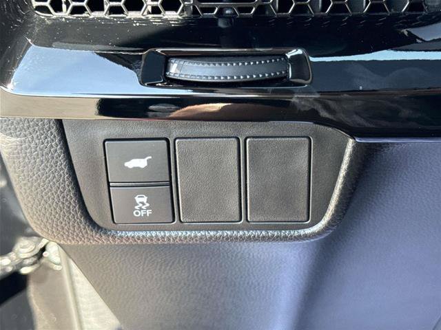 Used 2025 Honda CR-V EX-L image 17