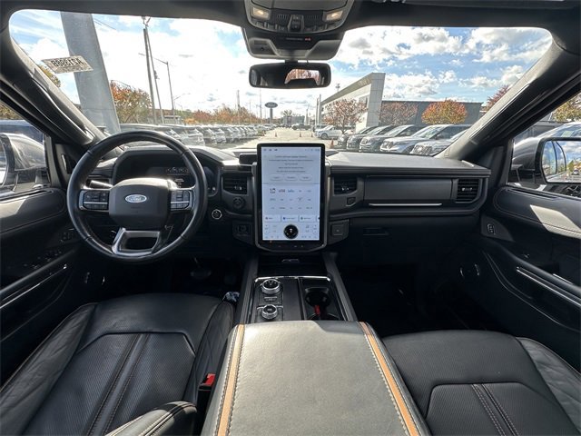 Certified 2024 Ford Expedition Max Platinum image 10