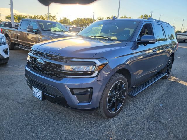 Certified 2023 Ford Expedition Max Limited AWD/4WD image 3