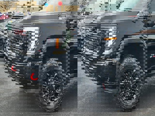 Used 2025 GMC Sierra 2500 AT4 w/ AT4 Premium Plus Package image 9