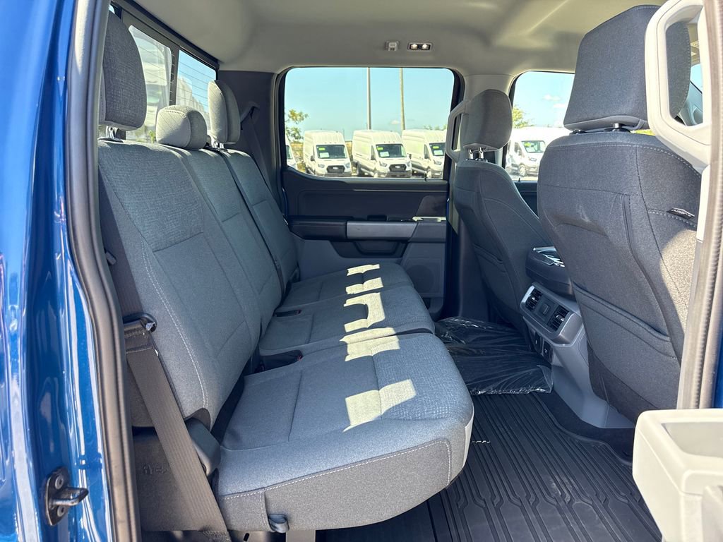 Certified 2025 Ford F150 XLT w/ Equipment Group 302A MID AWD/4WD image 27