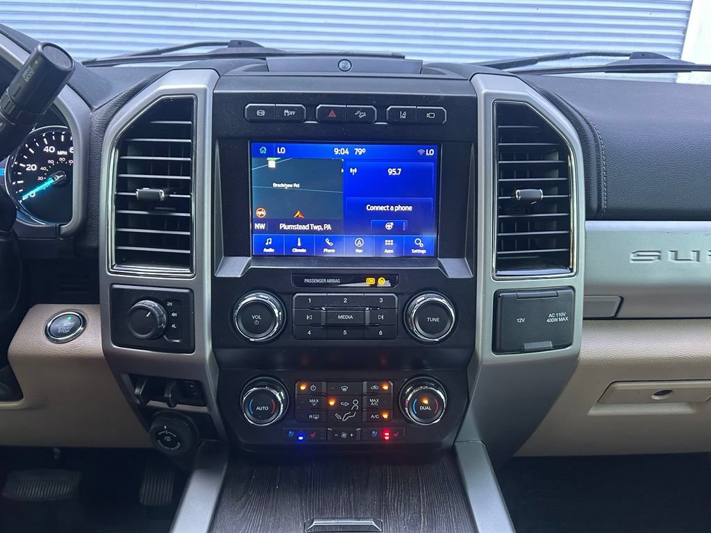 Certified 2021 Ford F450 Lariat w/ Lariat Ultimate Package AWD/4WD image 18