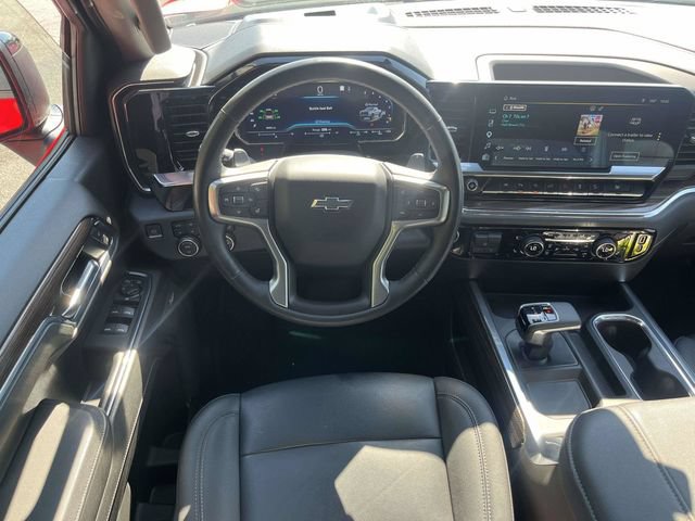 Used 2023 Chevrolet Silverado 1500 LT Trail Boss w/ Convenience Package II AWD/4WD image 17