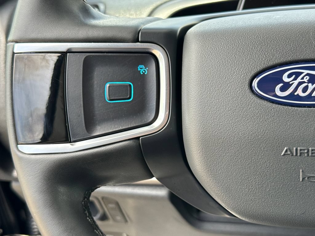 Certified 2025 Ford Expedition Active RWD image 17