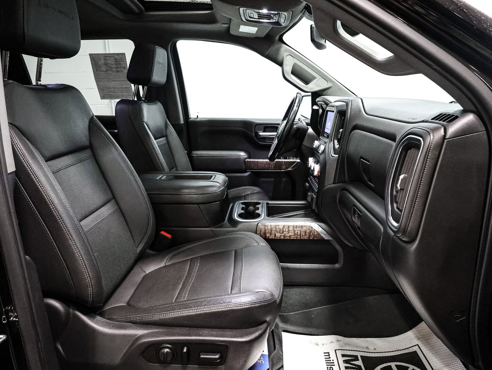 Used 2019 GMC Sierra 1500 Denali image 23