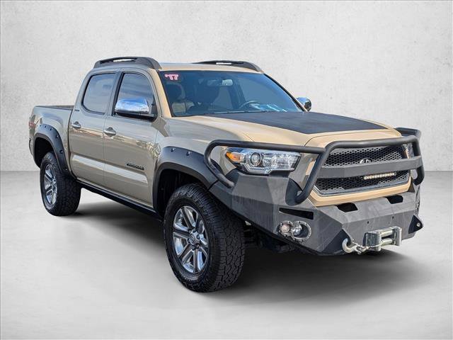 Used 2017 Toyota Tacoma Limited w/ Tow Package AWD/4WD video 3
