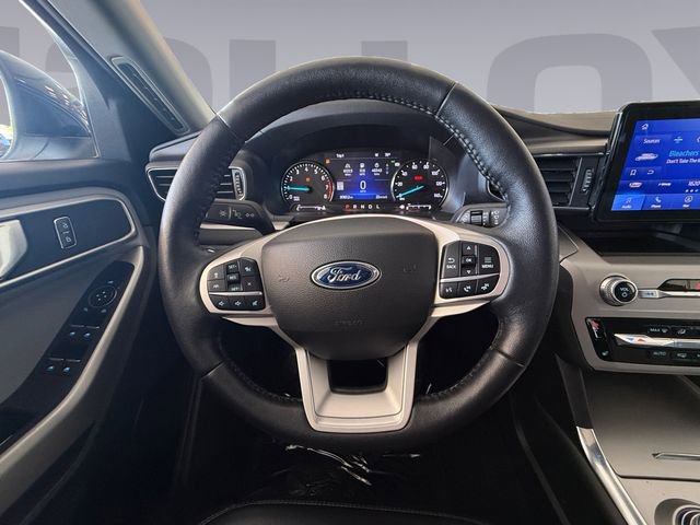 Certified 2022 Ford Explorer XLT w/ Equipment Group 202A AWD/4WD image 13