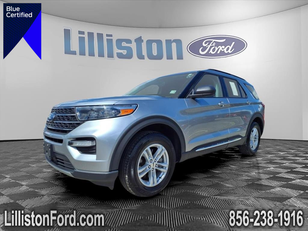 Certified 2022 Ford Explorer XLT w/ Equipment Group 202A image 1
